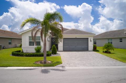 11869 SW Poseidon Way, Port St. Lucie FL - photo 9 of 64