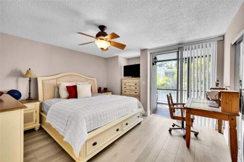670 Kensington Place #5B, Wilton Manors FL - photo 12 of 27