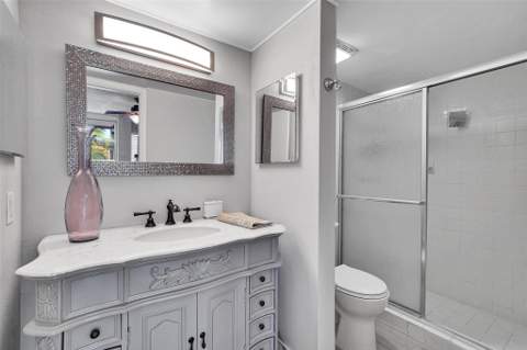 670 Kensington Place #5B, Wilton Manors FL - photo 14 of 27