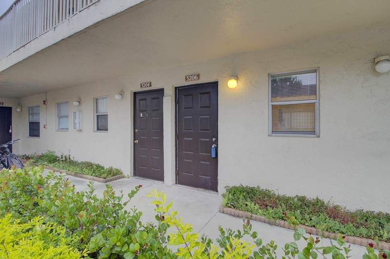 2 bedroom Condominium at 3206 SW Coral Ridge Drive #3206, Victoria Square Condo, Coral Springs — photo 2