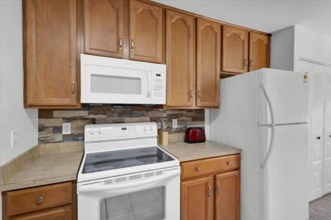 3303 SE Sandpiper Circle, Port St. Lucie FL - photo 20 of 61