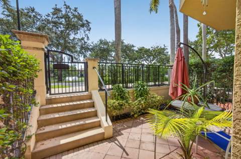 11812 Valencia Gardens Avenue, Palm Beach Gardens FL - photo 11 of 102