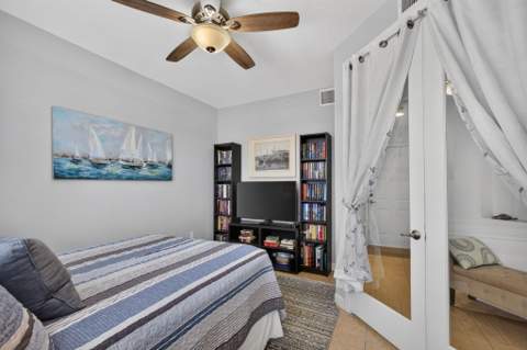 11812 Valencia Gardens Avenue, Palm Beach Gardens FL - photo 16 of 102
