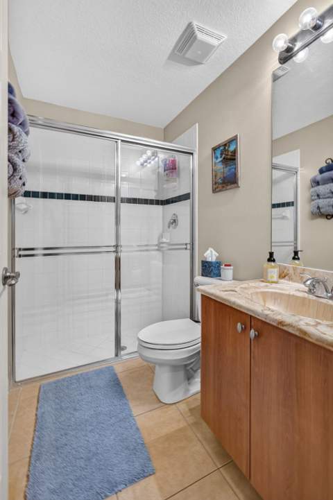 11812 Valencia Gardens Avenue, Palm Beach Gardens FL - photo 19 of 102