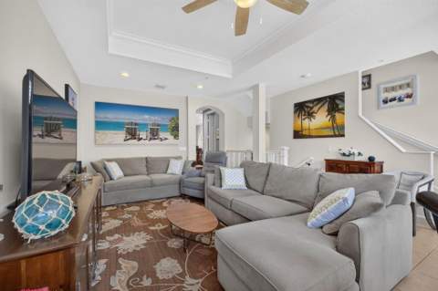 11812 Valencia Gardens Avenue, Palm Beach Gardens FL - photo 23 of 102