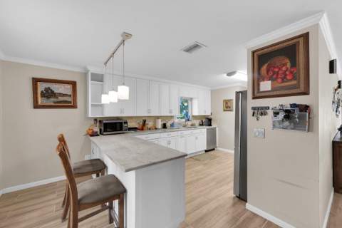 2060 SE Rainier Road, Port St. Lucie FL - photo 17 of 32