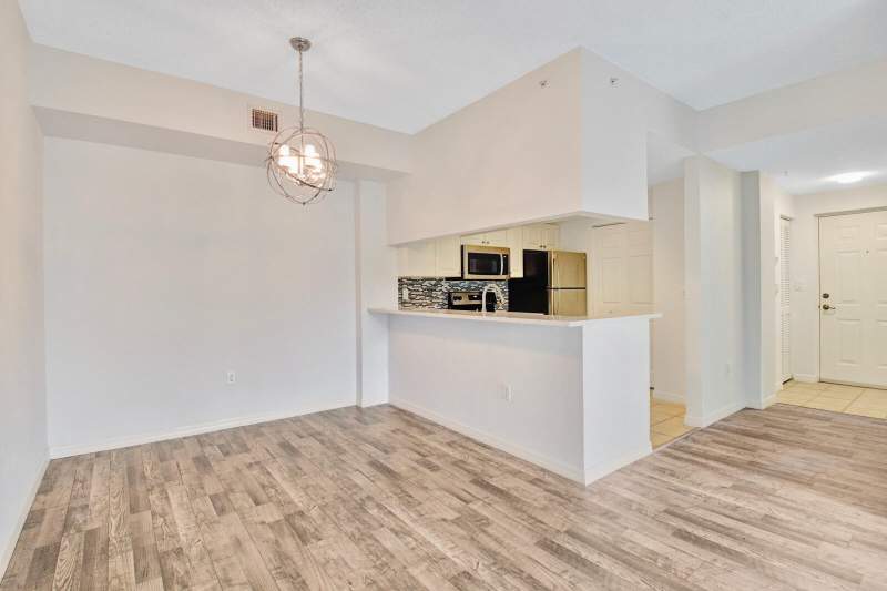 2 bedroom Condominium at 2801 Sarento Place #304, San Matera The Gardens Condo, Palm Beach Gardens — photo 4