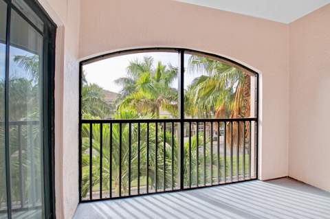 2801 Sarento Place #304, Palm Beach Gardens FL - photo 7 of 27
