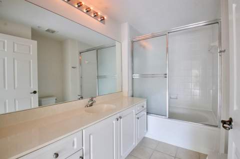2801 Sarento Place #304, Palm Beach Gardens FL - photo 8 of 27