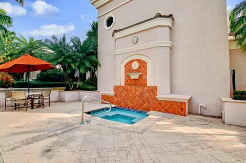 2801 Sarento Place #304, Palm Beach Gardens FL - photo 15 of 27