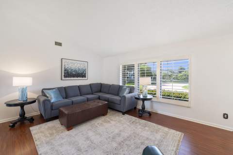272 Bermuda Beach Drive, Hutchinson Island FL - photo 12 of 35