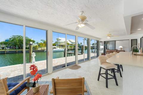 272 Bermuda Beach Drive, Hutchinson Island FL - photo 9 of 35