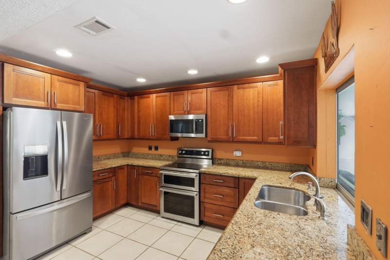 3 bedroom Single Family Residence at 601 NW 71st Avenue, Plantations Secluded Gardens, Plantation — photo 5