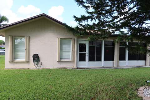 3458 Amalfi Drive, West Palm Beach FL - photo 21 of 23