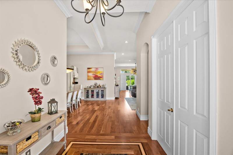4 bedroom Single Family Residence at 910 SW Lost River Shores Drive, Lost River Cove Ph 02, Stuart — photo 3