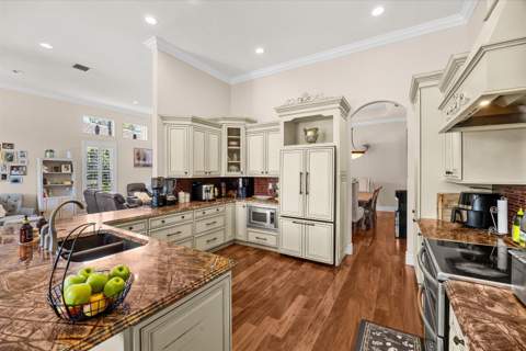 910 SW Lost River Shores Drive, Stuart FL - photo 15 of 53
