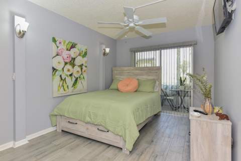 314 Chatham P, West Palm Beach FL - photo 12 of 30