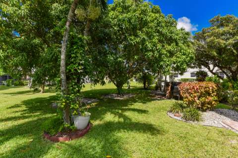314 Chatham P, West Palm Beach FL - photo 23 of 30