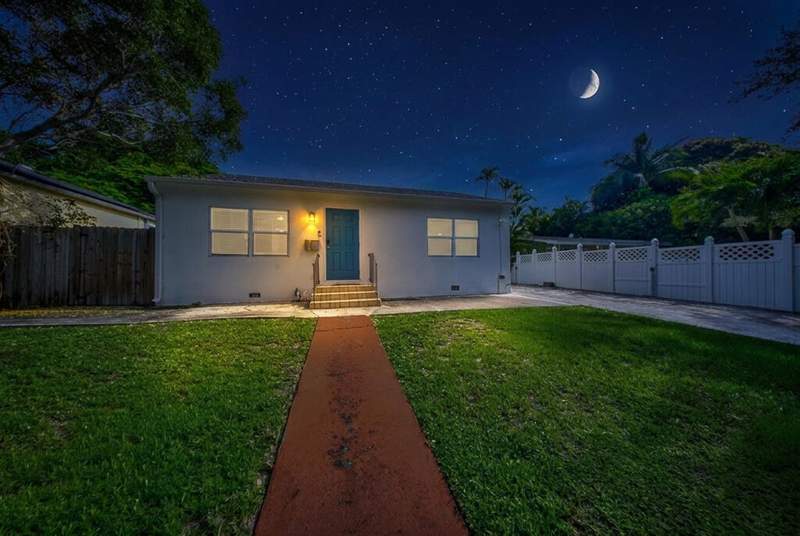 3 bedroom Single Family Residence at 827 Nathan Hale Road, Hillside Park, West Palm Beach — photo 2