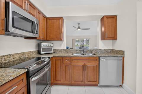6241 Pointe Regal Circle #108, Delray Beach FL - photo 13 of 113