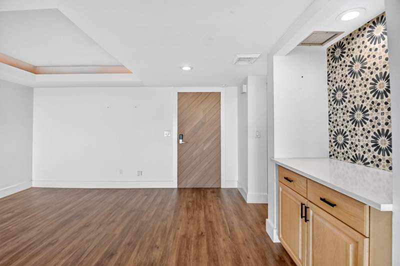 1 bedroom Condominium at 3589 S Ocean Boulevard #909, Mayfair House Condo, South Palm Beach — photo 3