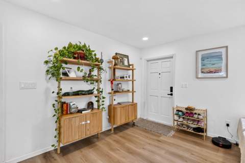 902 SE Ocean Avenue, Stuart FL - photo 8 of 48