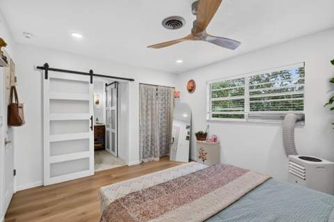 902 SE Ocean Avenue, Stuart FL - photo 23 of 48