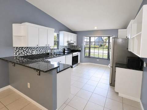 4074 Gator Trace Road, Fort Pierce FL - photo 7 of 30