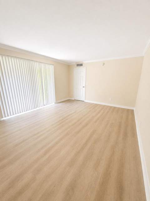 234 Lake Arbor Drive, Palm Springs FL - photo 9 of 14