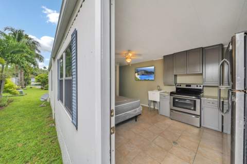 6705 NW 29th Court, Margate FL - photo 7 of 47