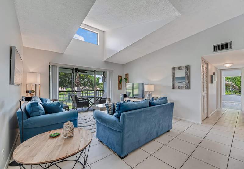 2 bedroom Condominium at 1112 Green Pine Boulevard #G3, Palm Club Village II Condo, West Palm Beach — photo 3