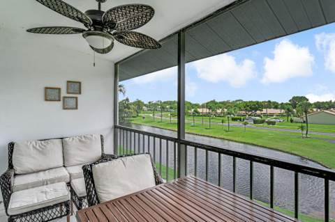 1112 Green Pine Boulevard #G3, West Palm Beach FL - photo 10 of 33
