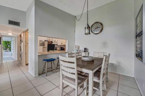 1112 Green Pine Boulevard #G3, West Palm Beach FL - photo 11 of 33