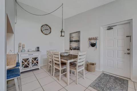 1112 Green Pine Boulevard #G3, West Palm Beach FL - photo 12 of 33