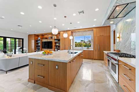 18610 SE Saint Augustine Way, Tequesta FL - photo 19 of 44