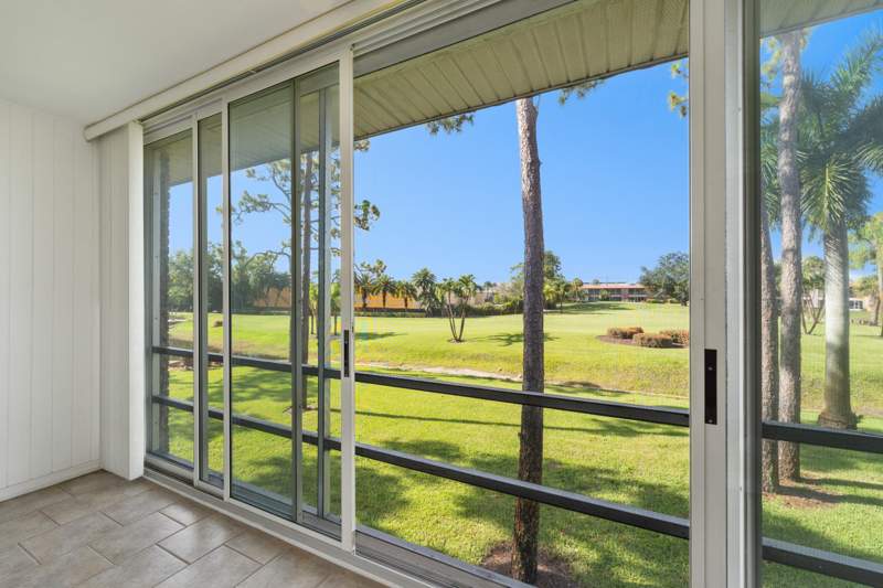 2 bedroom Condominium at 1973 SW Palm City Road #G, King Mountain Condo (Aka Monterey Yacht & Country, Stuart — photo 5