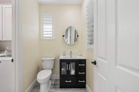 142 Newcastle Drive, Jupiter FL - photo 19 of 41