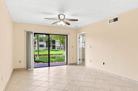 9938 Nob Hill Lane #9938, Sunrise FL - photo 20 of 49