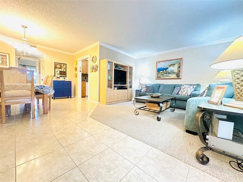 1 bedroom Condominium at 2007 Islewood D, Century Village East, Deerfield Beach — photo 2