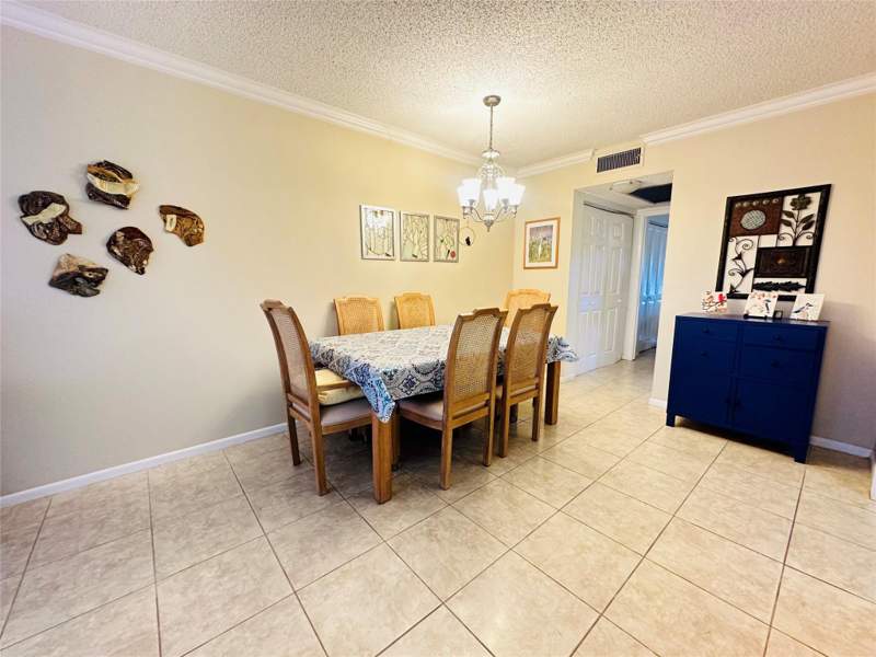 1 bedroom Condominium at 2007 Islewood D, Century Village East, Deerfield Beach — photo 4