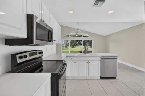 2146 Country Golf Drive, Wellington FL - photo 9 of 62