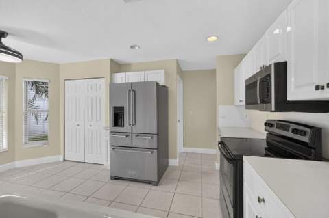 2146 Country Golf Drive, Wellington FL - photo 14 of 62