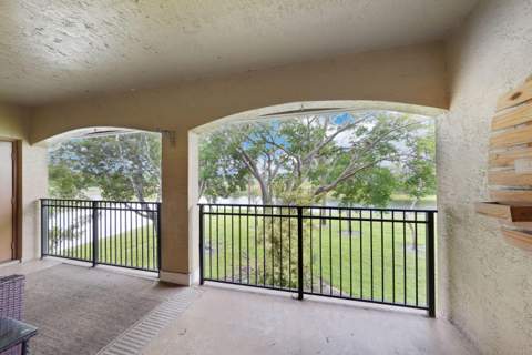 231 SW 116th Avenue #19208, Pembroke Pines FL - photo 22 of 36