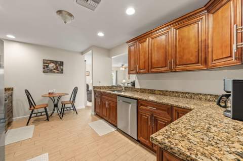 119 Lakeside Circle, Jupiter FL - photo 10 of 29