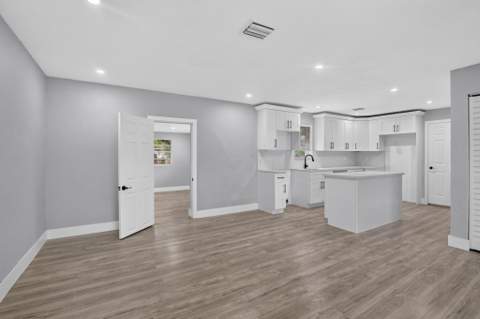 1111 SW 31st Avenue, Fort Lauderdale FL - photo 9 of 49