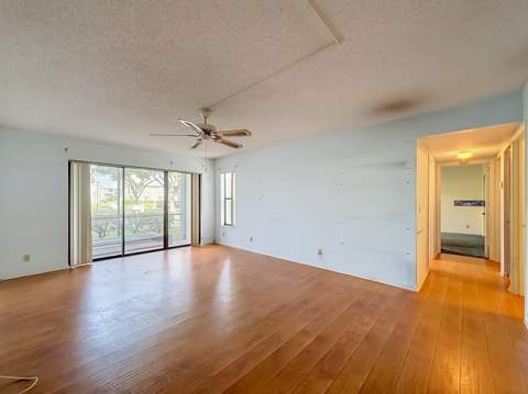 1104 Green Pine #E1, West Palm Beach FL - photo 10 of 49