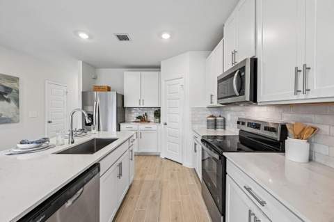 12985 SW Forli Way,  FL - photo 8 of 29