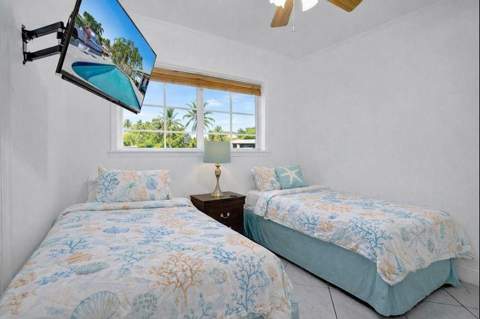 1701 SW 22nd Avenue, Fort Lauderdale FL - photo 11 of 37