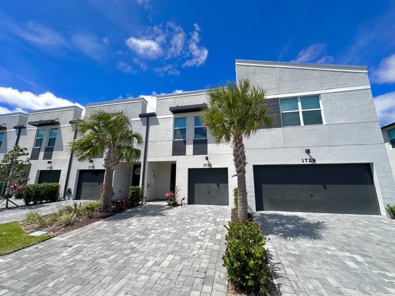 3 bedroom Townhouse at 1733 Lindley Street, Enclave At Mangonia Park, West Palm Beach — photo 3