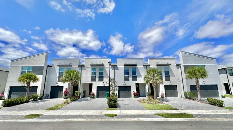 3 bedroom Townhouse at 1733 Lindley Street, Enclave At Mangonia Park, West Palm Beach — photo 4